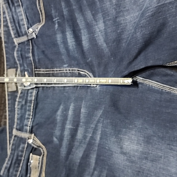 Chico's Cropped Jean - Picture 8 of 11